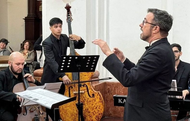 El encuentro en la Parroquia Nuestra Señora del Pilar es dirigido por Juan Carlos Nos.