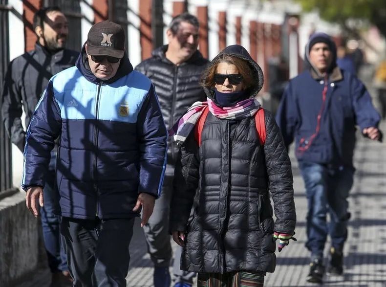 El Servicio Meteorológico Nacional anticipa una temperatura máxima de 16 grados en Pilar, con cielo algo nublado y el sol asomando de a ratos.