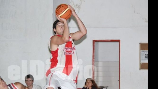 La mira intacta. Gutiérrez tuvo una gran noche ofensiva ante Arenal..