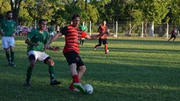 Nicolás Wasyleczko, delantero de Presidente Derqui. El Rojinegro queire tener puntaje ideal en el arranque del torneo..