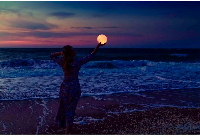 El último eclipse de Luna en Piscis nos impulsa a cerrar ciclos para dar lugar a nuevas etapas, marcando finales significativos y transformaciones.
