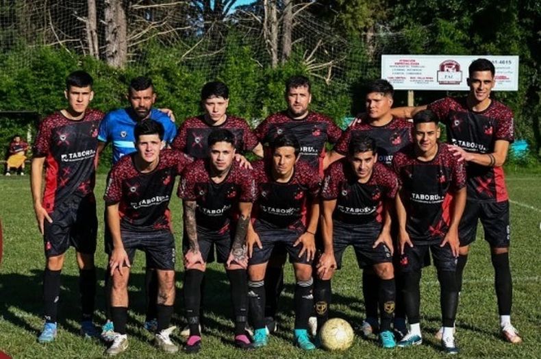 EQUIPO. Villa Rosa quiere hacerse fuerte en casa buscando la permanencia.