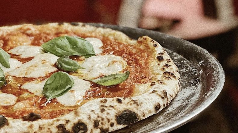 Eléctrica Pizza, en Villa Crespo. (mibsas.com)..jpg