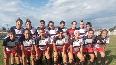POR EL TÍTULO. Katanes FC es una de las aspirantes a la corona femenina de Pilar.