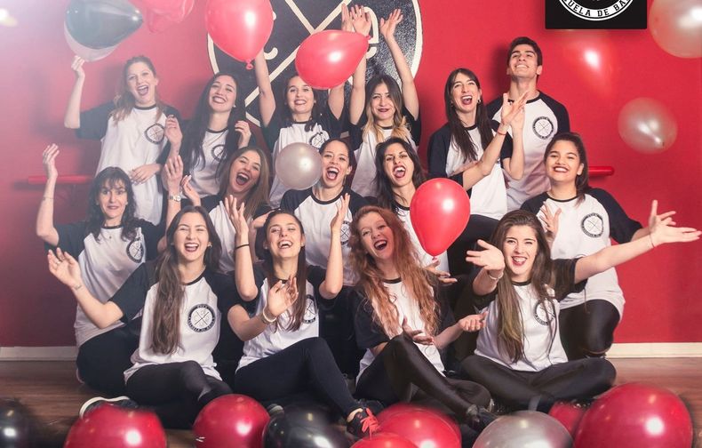 Uno de los tantos momentos de celebración de Crew en estos 10 años de trayectoria.