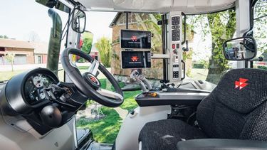 massey ferguson lanza siete nuevas maquinas y servicios inteligentes