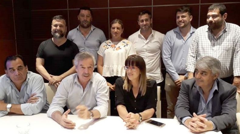VISITA. En diciembre Solá juntó a todo el PJ local. Vuelve en los próximos días..