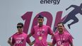 MEDALLAS. Cena en el podio de los 5K Caballeros junto a Cardozo y el ganador Miranda.