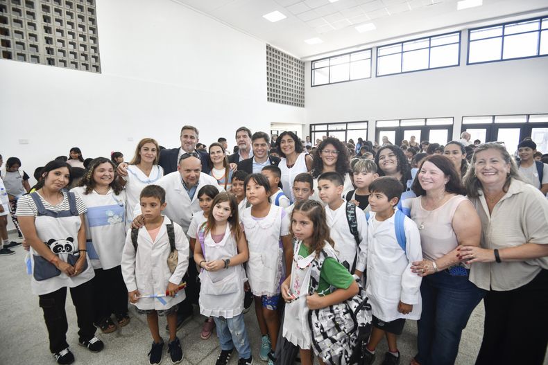Polo educativo derqui (6).jpg