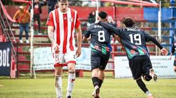 Atlético Pilar no pudo con el líder Televisión en La Reja.