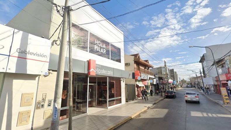 Sucursal Pilar del Banco Hipotecario (imagen Google)..