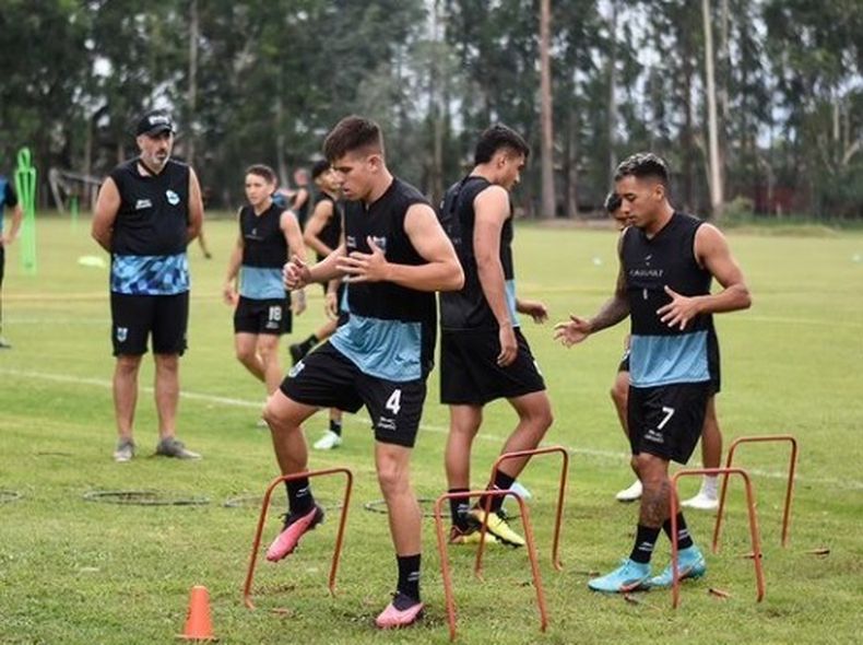 FÍSICO. Franco Camargo ya entrena en el plantel del Lobo.