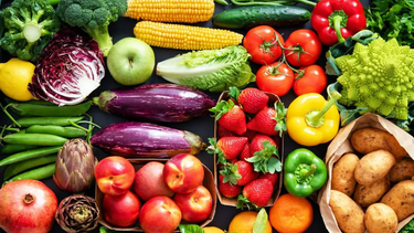 ¿pelar o no pelar? estas son las frutas y verduras a las que no deberias retirarle la piel