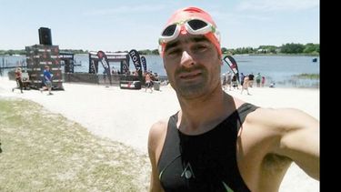 SELFIE. Chapochnikoff, listo para arrancar la prueba de 1,9K de natación..