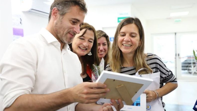 RECORRIDA. Achával recibió a Raverta en la sede de Anses de Del Viso..