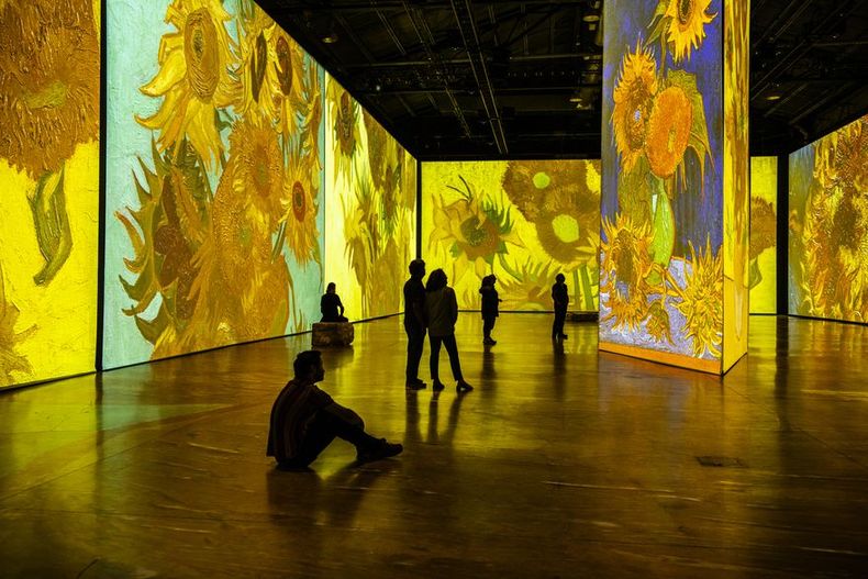 La Experiencia Inmersiva Van Gogh está en Escobar.