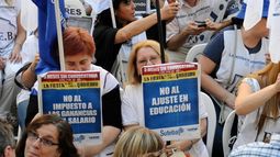 Gremios bonaerenses piden mantener la cláusula gatillo
