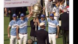 Ruggeri, Cambiaso, Beláustegui y Pieres levantan el trofeo The Coronation Cup 2014..