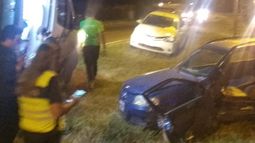 Al pilarense herido debieron sacarlo de su auto los bomberos de Los Cardales. Al pilarense herido debieron sacarlo de su auto los bomberos de Los Cardales.