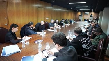 ACERCAMIENTO. Los partidos cercanos al PJ trabajan en un frente.