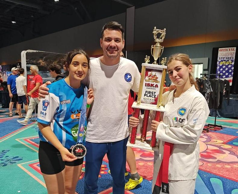 Analía Forte, Marcos Favalli y Sofía Gioiosa Lentini campeonas del US Open.