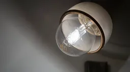 OTRA SUBA. La electricidad vuelve a aumentar, pero con subsidios adicionales. OTRA SUBA. La electricidad vuelve a aumentar, pero con subsidios adicionales.
