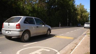 Las lomas de burro en Pilar, marca registrada que genera debates entre la gente..
