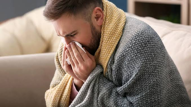 La influenza H3N2 impulsa las consultas por gripe y mantiene alta la ocupación de camas en la provincia, mientras autoridades insisten en la vacunación.