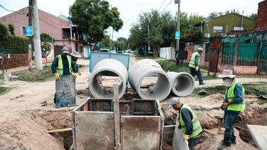 OBRA HIDRÁULICA. Uno de los trabajos que se están llevando a cabo en Pinazo para evitar las inundaciones.