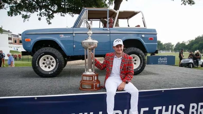 La impresionante Ford Bronco que se ganó Emiliano Grillo, tras ser campeón en un torneo del PGA Tour. Foto. Infobae..jpg