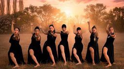 La compañía Tralmas se presenta en el Teatro Ángel Alonso. La compañía Tralmas se presenta en el Teatro Ángel Alonso.