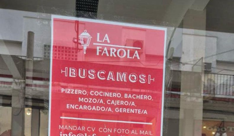 La Farola incorpora personal para su sucursal de Pilar.&nbsp;
