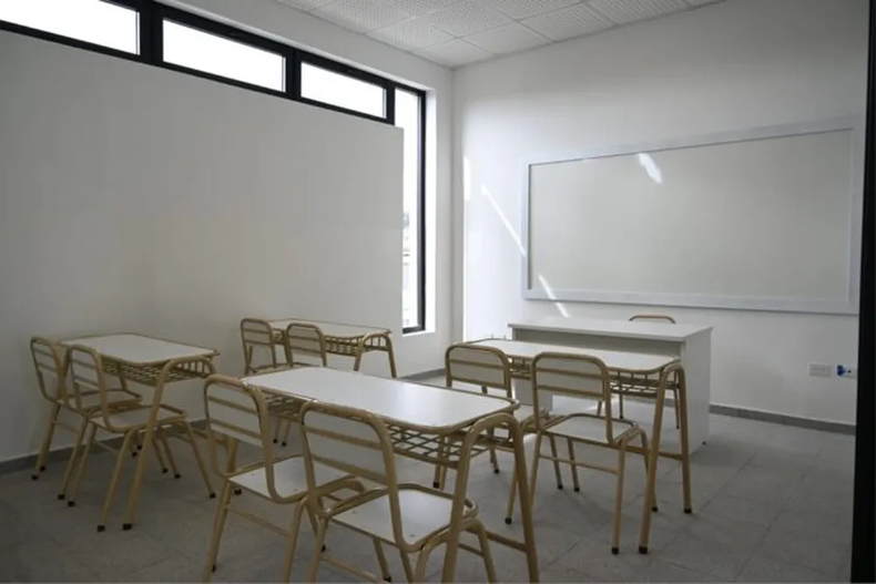 AULA VACÍA. El paro se hará sentir este miércoles en las escuelas de la provincia.