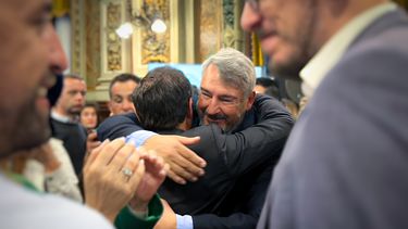 D´Onofrio celebra junto a Axel Kicillof.