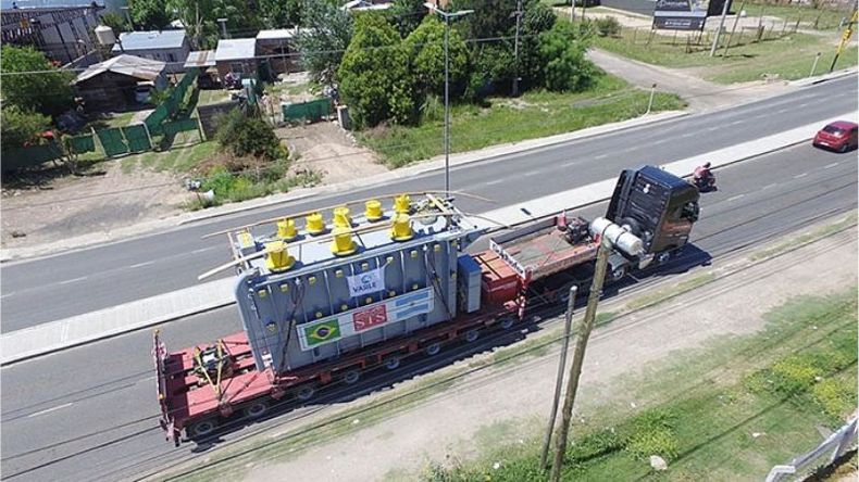 (Construyeron en Villa Rosa el transformador más grande del país) Estas iniciativas llevadas adelante por el dirigente empresario @Martinvasilee, presidente de @cicoproavr, lo legitima como referente de un necesario recambio para encabezar la representación empresaria de #Pilar. Marcelo H Echevarría / @echevarriamh..