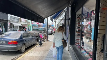 VIDRIERAS. El comercio teme que se profundice la caída de las ventas.