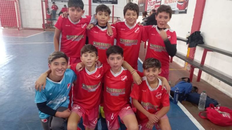 La 2010 del Rojo bajó al puntero de la división..