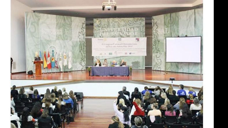 La USAL recibió la 4ª edición del congreso, la 1º internacional..