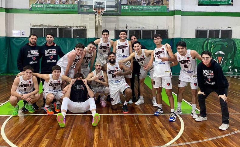 Presidente Derqui recuperó el mandato triunfal en la visita a Claridad.