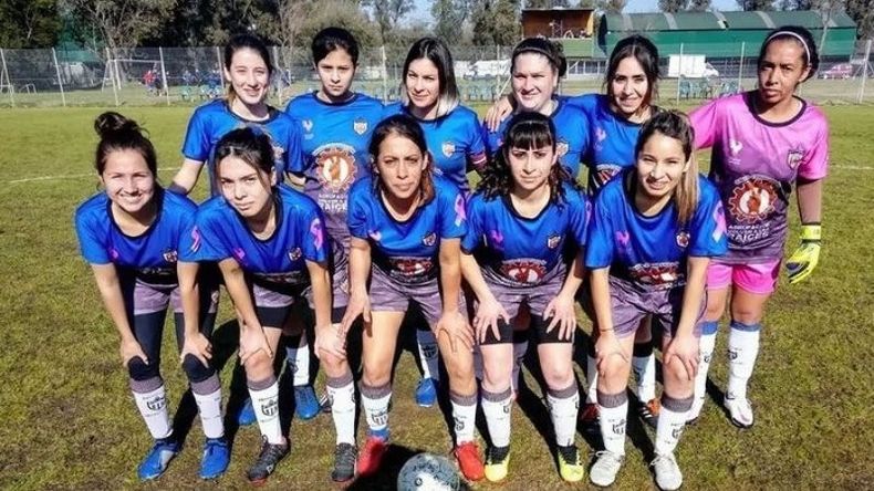 Las chicas de Metalúrgico dividieron puntos con Atlético Pilar..