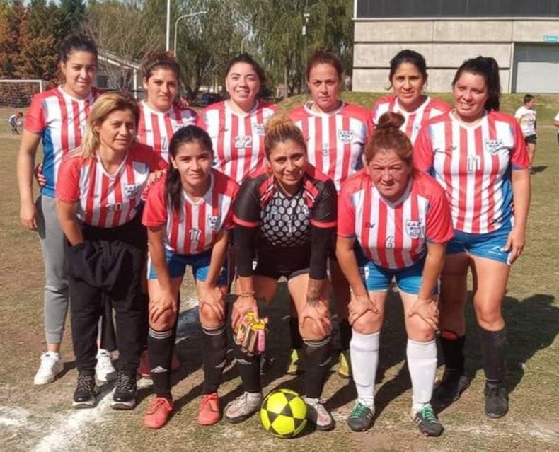 La Liga Municipal de Fútbol femenino disputó la 4a fecha en el Polideportivo.
