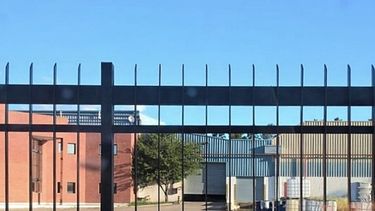 CERRADA. Así se encuentra la planta luego del despido de los 70 empleados..