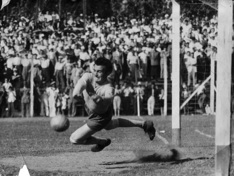 Este día se celebra en honor de Amadeo Raúl Carrizo. (riverplate).png
