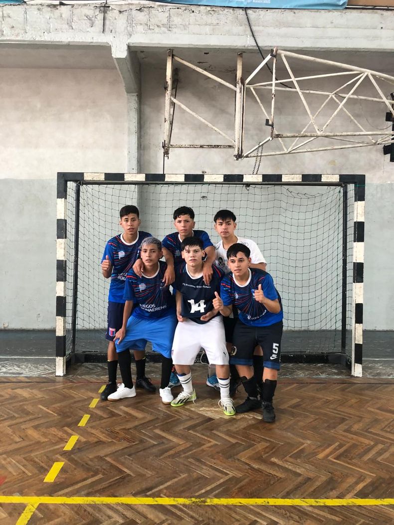 futsal.jfif