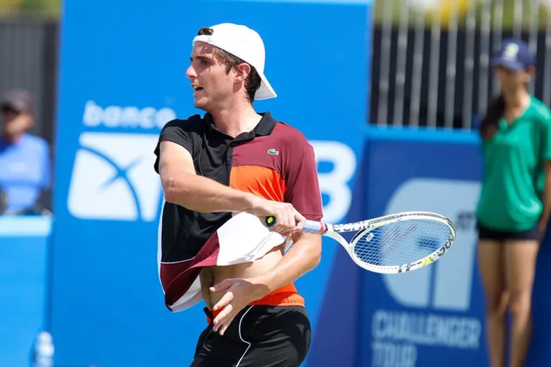 Santiago Rodríguez Taverna cayó ante Daniel Altmaier y finalizó su semana en Sevilla.&nbsp;
