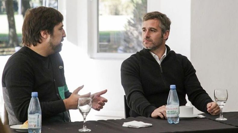 DIÁLOGO. Kreplak y Achával abordaron el funcionamiento del nuevo hospital..
