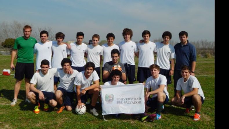 El colegio Wellspring se adueñó del grupo B con 7 puntos y aventajó por 3 a su escolta..