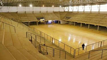 El Municipio ofrece el microestadio..