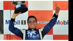 “No me siento un piloto”, expresó Milla..