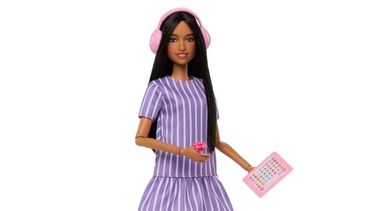 mattel lanzo la primera barbie autista y refuerza su compromiso con la inclusion